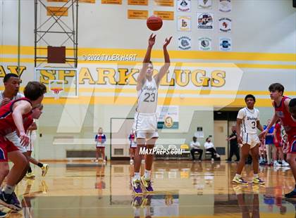 Thumbnail 3 in Indian Creek vs. Indianapolis Washington (IHSAA 3A Sectional) photogallery.