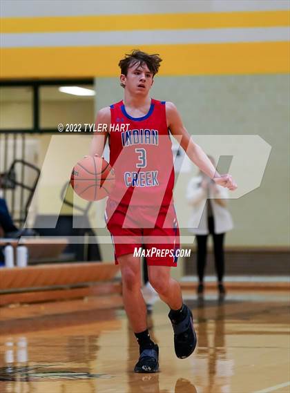 Thumbnail 2 in Indian Creek vs. Indianapolis Washington (IHSAA 3A Sectional) photogallery.