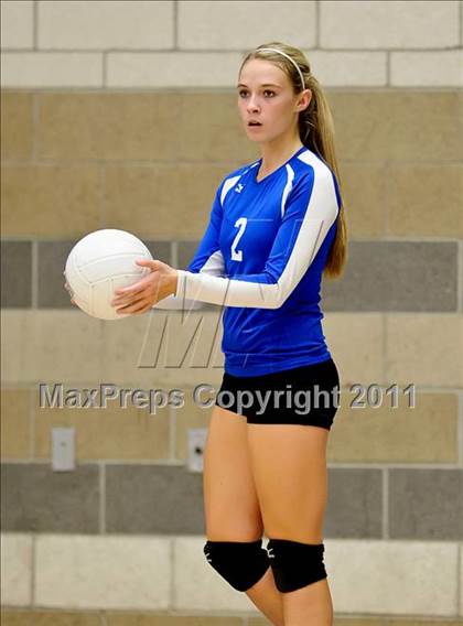 Thumbnail 2 in Rio Americano vs Rocklin (CIF SJS D2 Semifinal)  photogallery.