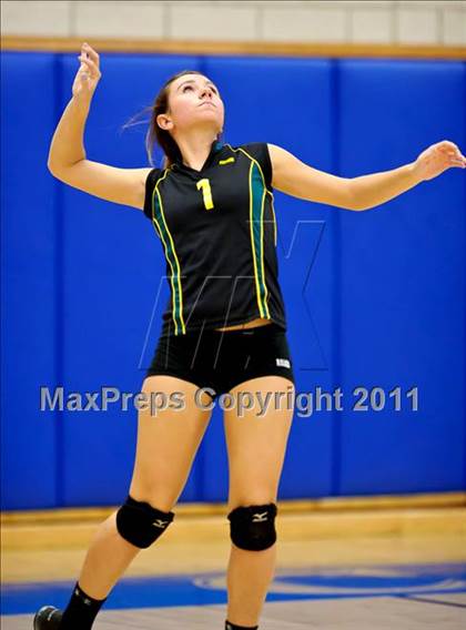 Thumbnail 3 in Rio Americano vs Rocklin (CIF SJS D2 Semifinal)  photogallery.