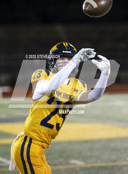 Thumbnail 2 in Central Catholic vs Oak Ridge (CIF SJS D1 Quarterfinal) photogallery.