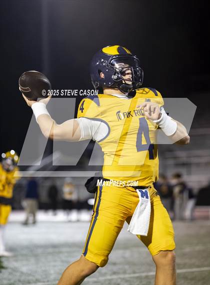 Thumbnail 3 in Central Catholic vs Oak Ridge (CIF SJS D1 Quarterfinal) photogallery.