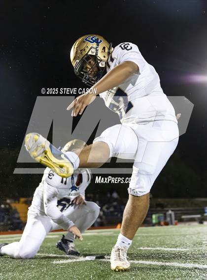 Thumbnail 2 in Central Catholic vs Oak Ridge (CIF SJS D1 Quarterfinal) photogallery.