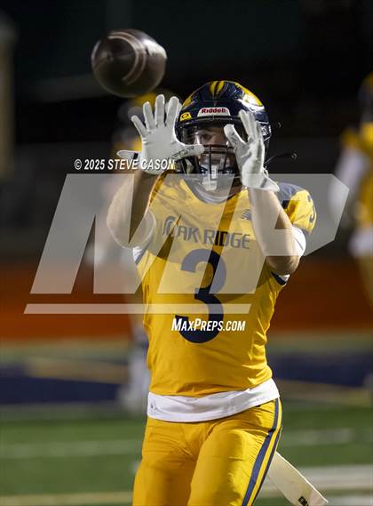 Thumbnail 2 in Central Catholic vs Oak Ridge (CIF SJS D1 Quarterfinal) photogallery.