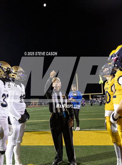 Thumbnail 2 in Central Catholic vs Oak Ridge (CIF SJS D1 Quarterfinal) photogallery.