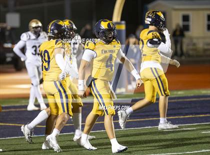 Thumbnail 2 in Central Catholic vs Oak Ridge (CIF SJS D1 Quarterfinal) photogallery.