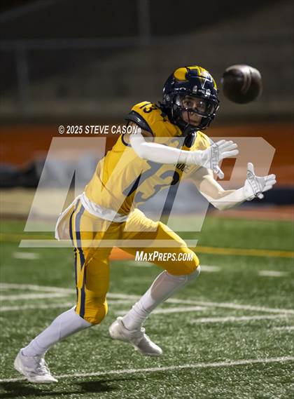Thumbnail 2 in Central Catholic vs Oak Ridge (CIF SJS D1 Quarterfinal) photogallery.