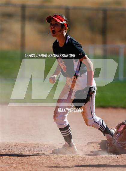 Thumbnail 1 in Castle View vs Horizon (CHSAA 5A Playoff Rd 1) photogallery.