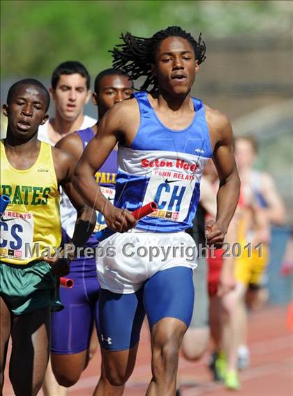 Thumbnail 1 in 117th Penn Relays (Boys Large School 4x800m Event 304)  photogallery.