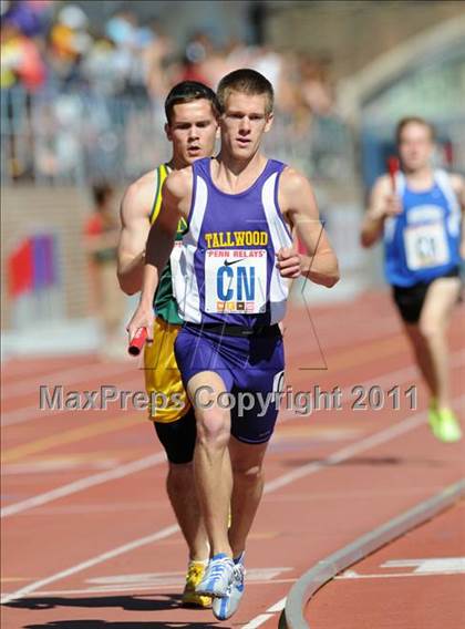 Thumbnail 2 in 117th Penn Relays (Boys Large School 4x800m Event 304)  photogallery.