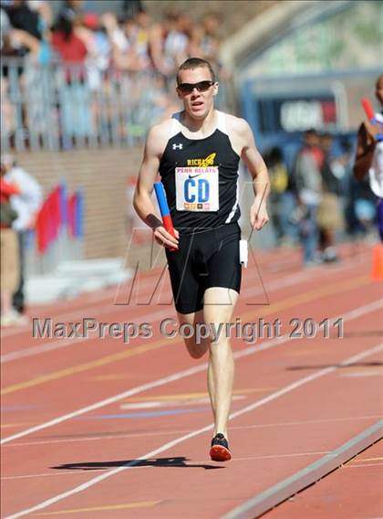 Thumbnail 2 in 117th Penn Relays (Boys Large School 4x800m Event 304)  photogallery.
