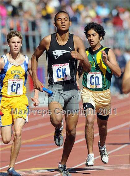 Thumbnail 3 in 117th Penn Relays (Boys Large School 4x800m Event 304)  photogallery.