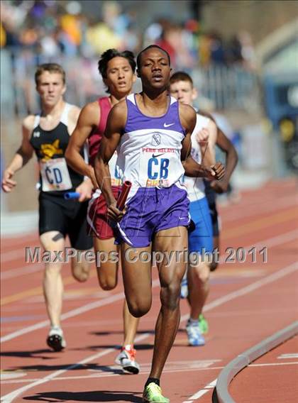 Thumbnail 2 in 117th Penn Relays (Boys Large School 4x800m Event 304)  photogallery.