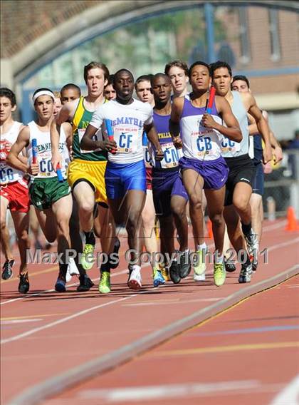 Thumbnail 2 in 117th Penn Relays (Boys Large School 4x800m Event 304)  photogallery.