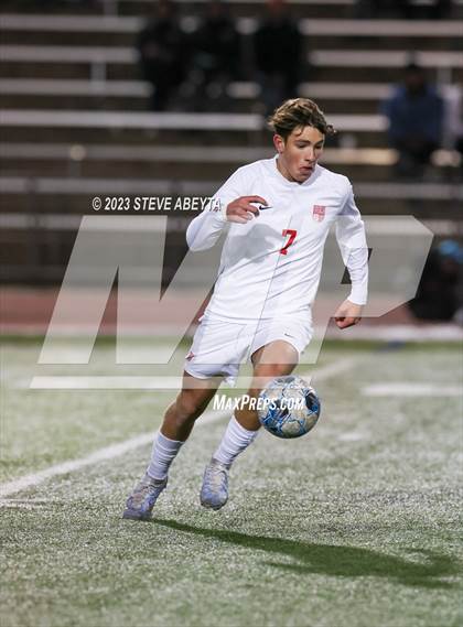 Thumbnail 2 in Regis Jesuit @ Cherry Creek (CHSAA 5A Second Round) photogallery.