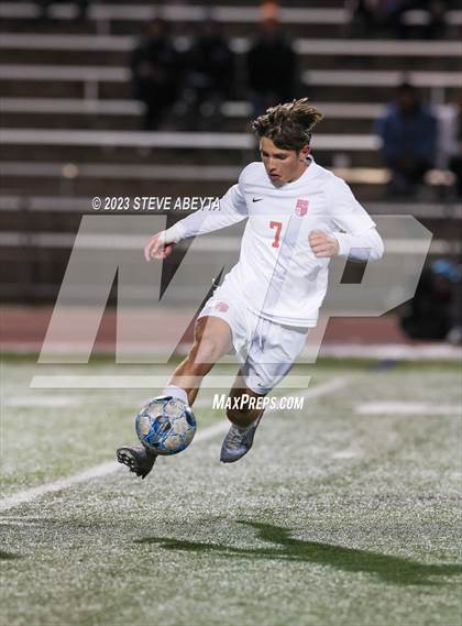 Thumbnail 1 in Regis Jesuit @ Cherry Creek (CHSAA 5A Second Round) photogallery.