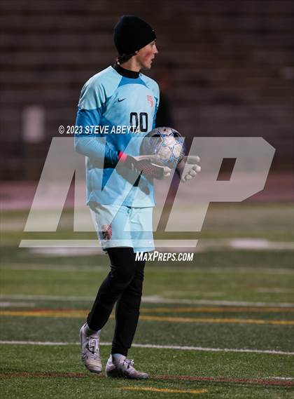 Thumbnail 2 in Regis Jesuit @ Cherry Creek (CHSAA 5A Second Round) photogallery.
