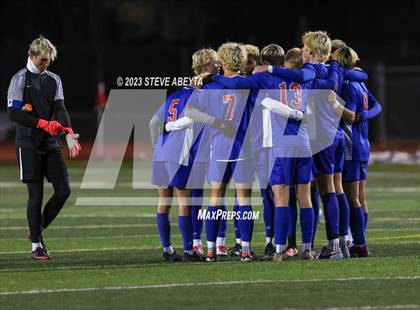 Thumbnail 2 in Regis Jesuit @ Cherry Creek (CHSAA 5A Second Round) photogallery.