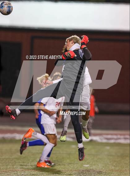 Thumbnail 2 in Regis Jesuit @ Cherry Creek (CHSAA 5A Second Round) photogallery.