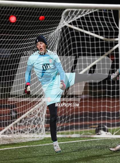 Thumbnail 3 in Regis Jesuit @ Cherry Creek (CHSAA 5A Second Round) photogallery.