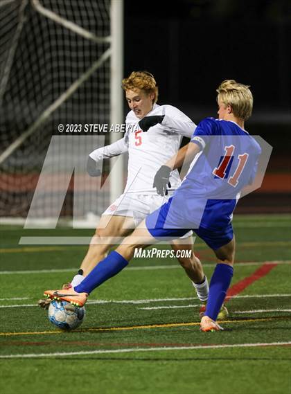 Thumbnail 2 in Regis Jesuit @ Cherry Creek (CHSAA 5A Second Round) photogallery.