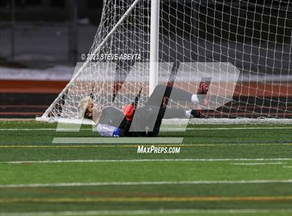 Thumbnail 1 in Regis Jesuit @ Cherry Creek (CHSAA 5A Second Round) photogallery.