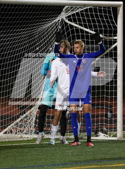 Thumbnail 3 in Regis Jesuit @ Cherry Creek (CHSAA 5A Second Round) photogallery.
