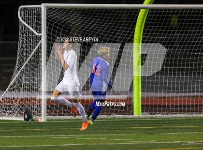 Thumbnail 3 in Regis Jesuit @ Cherry Creek (CHSAA 5A Second Round) photogallery.