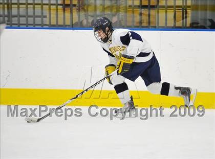 Thumbnail 2 in Glastonbury @ Wethersfield photogallery.