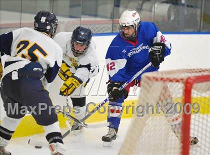 Thumbnail 2 in Glastonbury @ Wethersfield photogallery.