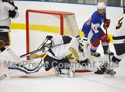 Thumbnail 2 in Glastonbury @ Wethersfield photogallery.