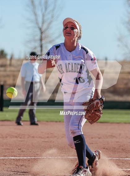 Thumbnail 3 in Air Academy vs. Erie (CHSAA 4A Semifinal Playoff) photogallery.