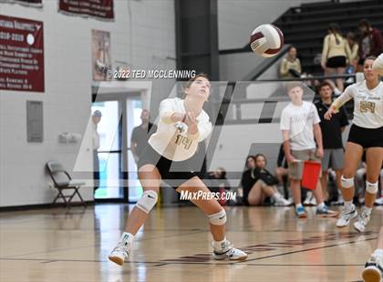 Thumbnail 1 in Clinton @ Perryville photogallery.