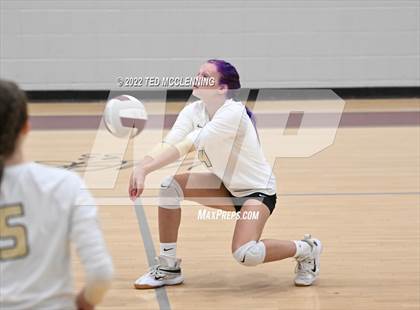 Thumbnail 3 in Clinton @ Perryville photogallery.