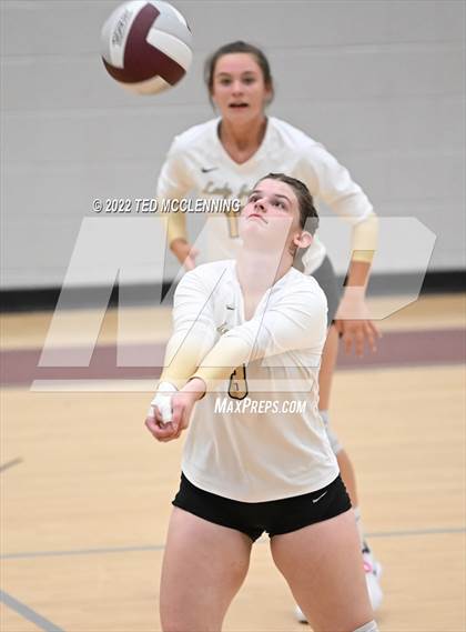 Thumbnail 3 in Clinton @ Perryville photogallery.