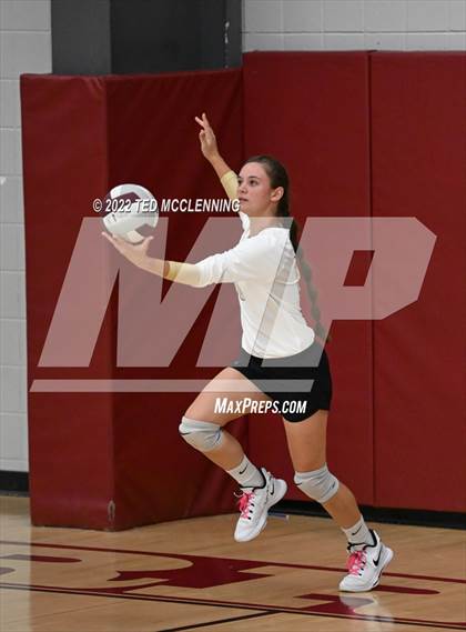 Thumbnail 3 in Clinton @ Perryville photogallery.