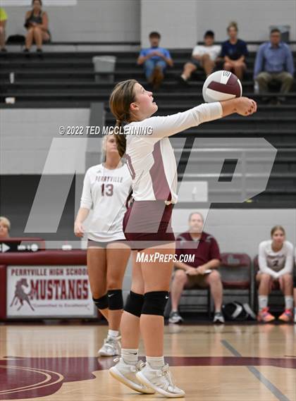 Thumbnail 2 in Clinton @ Perryville photogallery.