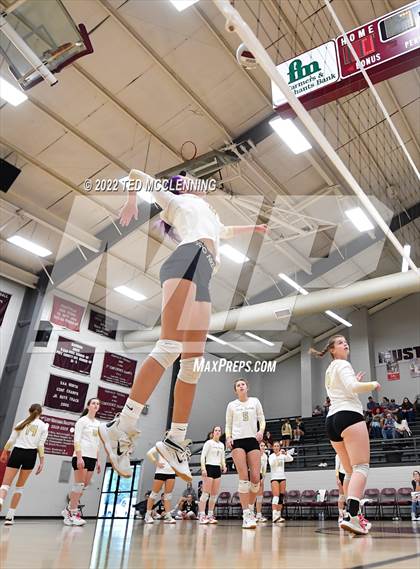 Thumbnail 3 in Clinton @ Perryville photogallery.