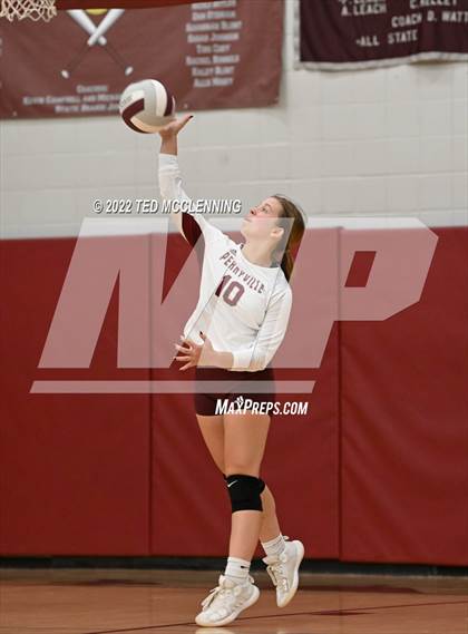 Thumbnail 2 in Clinton @ Perryville photogallery.