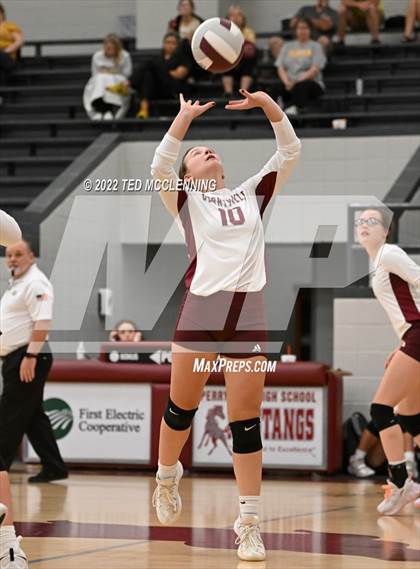 Thumbnail 1 in Clinton @ Perryville photogallery.