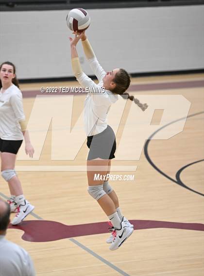 Thumbnail 2 in Clinton @ Perryville photogallery.
