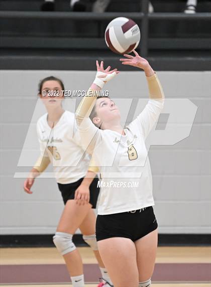 Thumbnail 3 in Clinton @ Perryville photogallery.