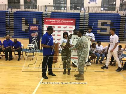 Thumbnail 2 in Westlake TOC Ceremony photogallery.