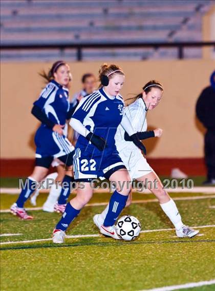 Thumbnail 3 in Alvin vs Brazoswood photogallery.
