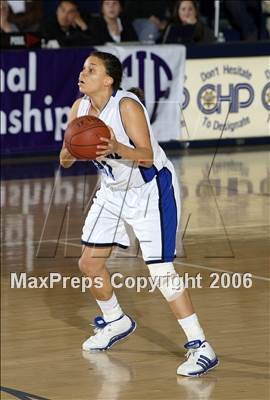 Thumbnail 1 in La Jolla Country Day vs. Windward (CIF SoCal D4 Final) photogallery.