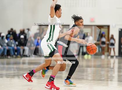Thumbnail 2 in Waxahachie vs Duncanville (UIL 6A Regional Finals) photogallery.