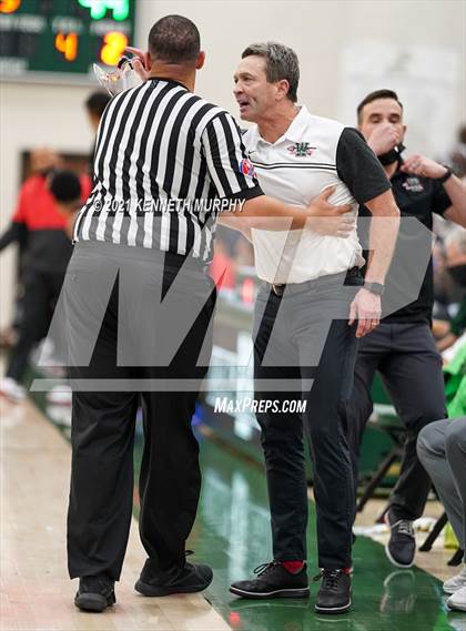 Thumbnail 1 in Waxahachie vs Duncanville (UIL 6A Regional Finals) photogallery.