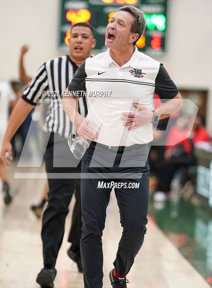 Thumbnail 1 in Waxahachie vs Duncanville (UIL 6A Regional Finals) photogallery.