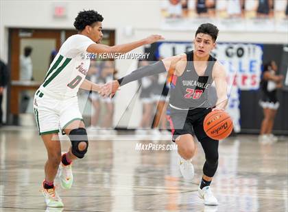 Thumbnail 2 in Waxahachie vs Duncanville (UIL 6A Regional Finals) photogallery.