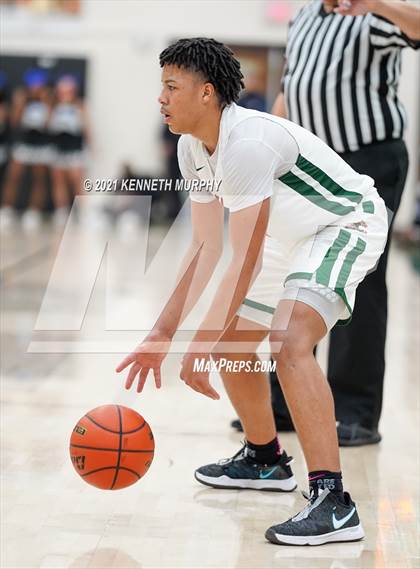 Thumbnail 3 in Waxahachie vs Duncanville (UIL 6A Regional Finals) photogallery.